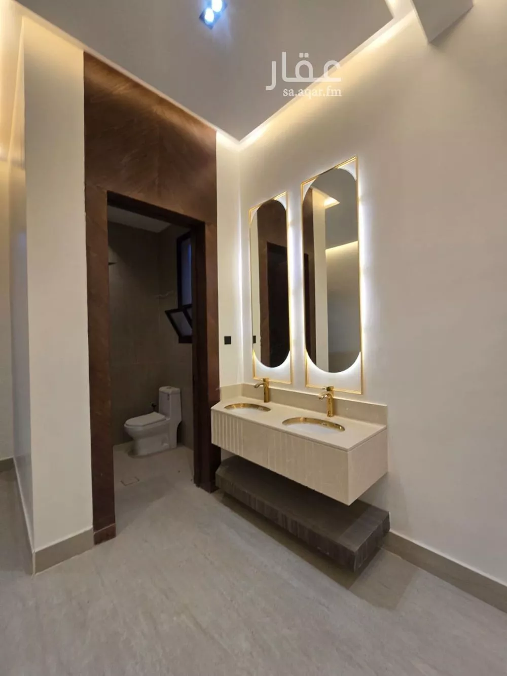 3 bedroom floor in Dahiat Namar 2