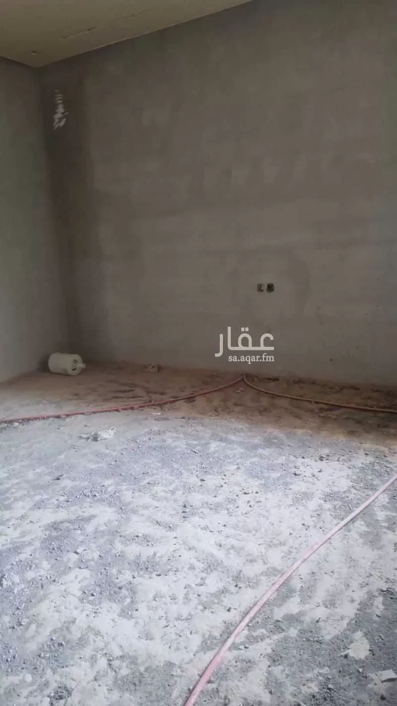 فيلا 8 غرف في ضاحية نمار 4