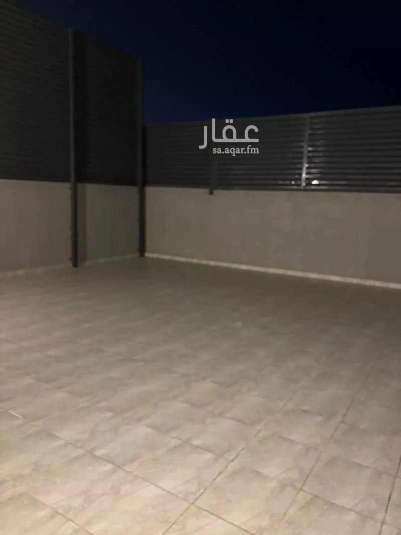 شقة 4 غرف في السعادة 3