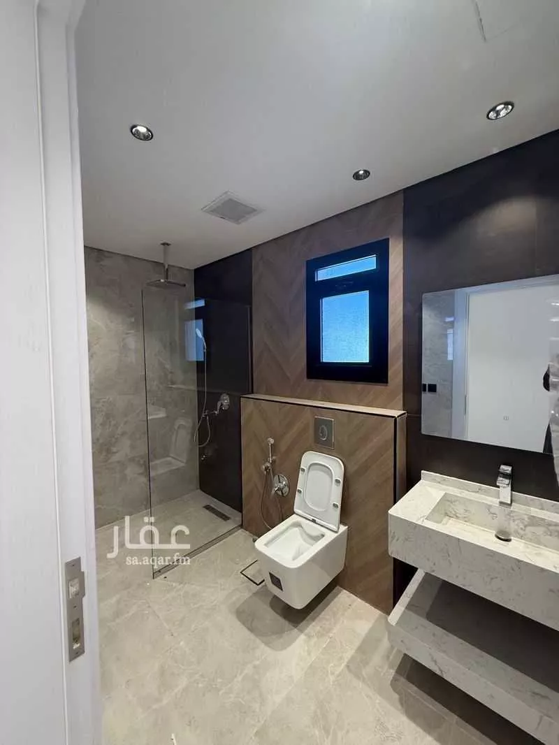 5 bedroom villa in Al Nakheel, Riyadh 4