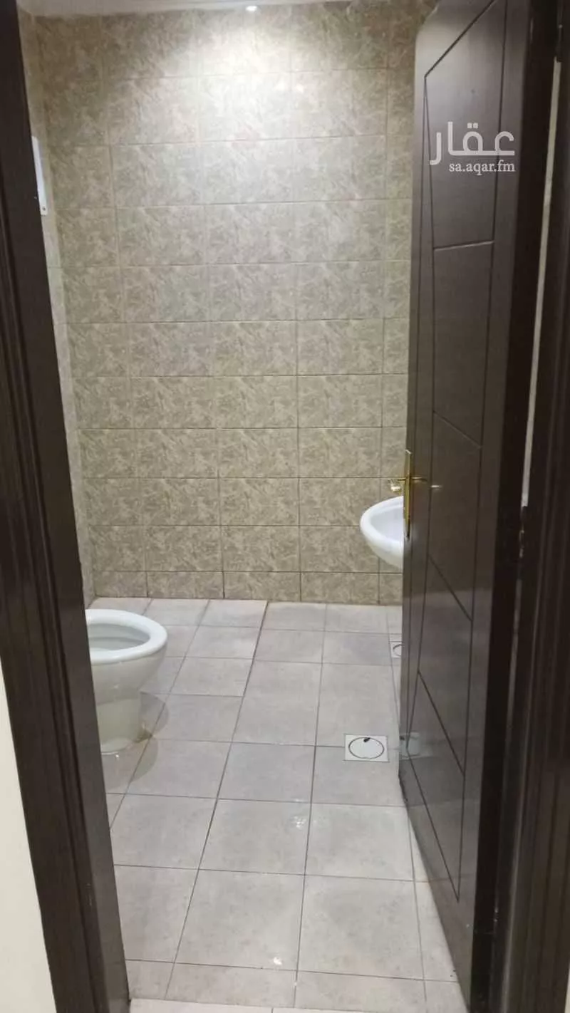 عمارة 30 م² في الياسمين 1