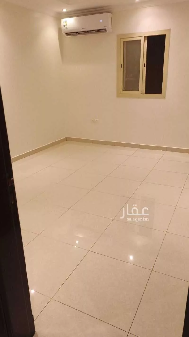 عمارة 30 م² في الياسمين 4