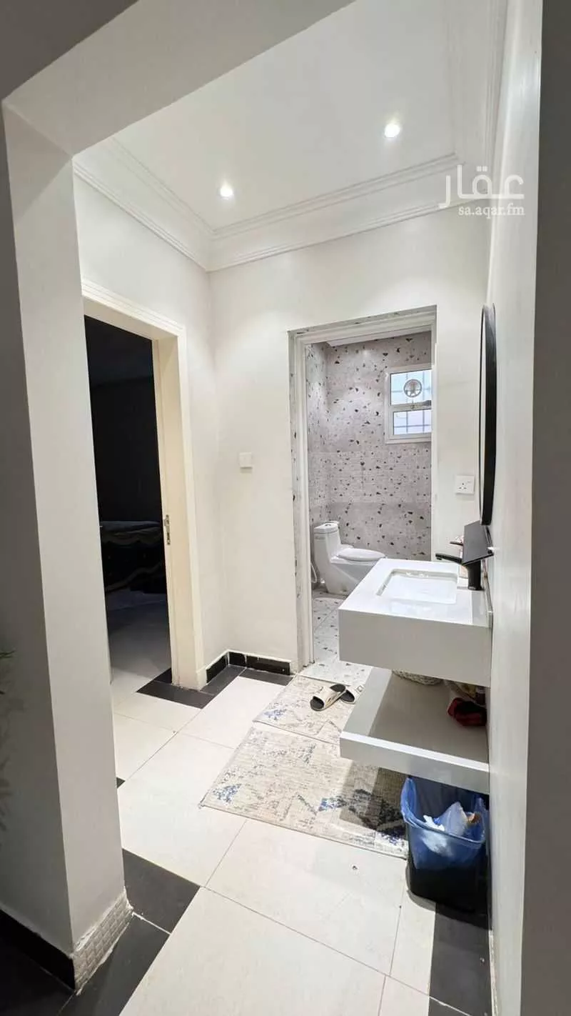 فيلا 4 غرف في طويق 1