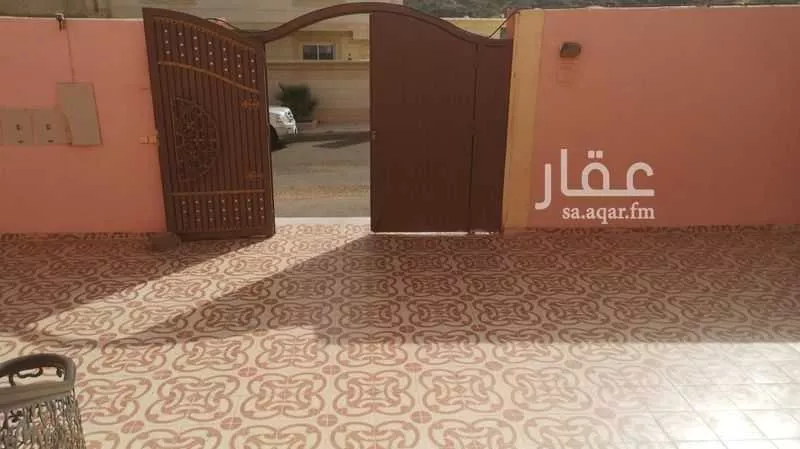 699 sqm building in Jable Jammah and Ghurabah 4