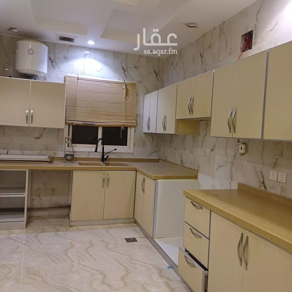 3 bedroom floor in Al Narjis 4