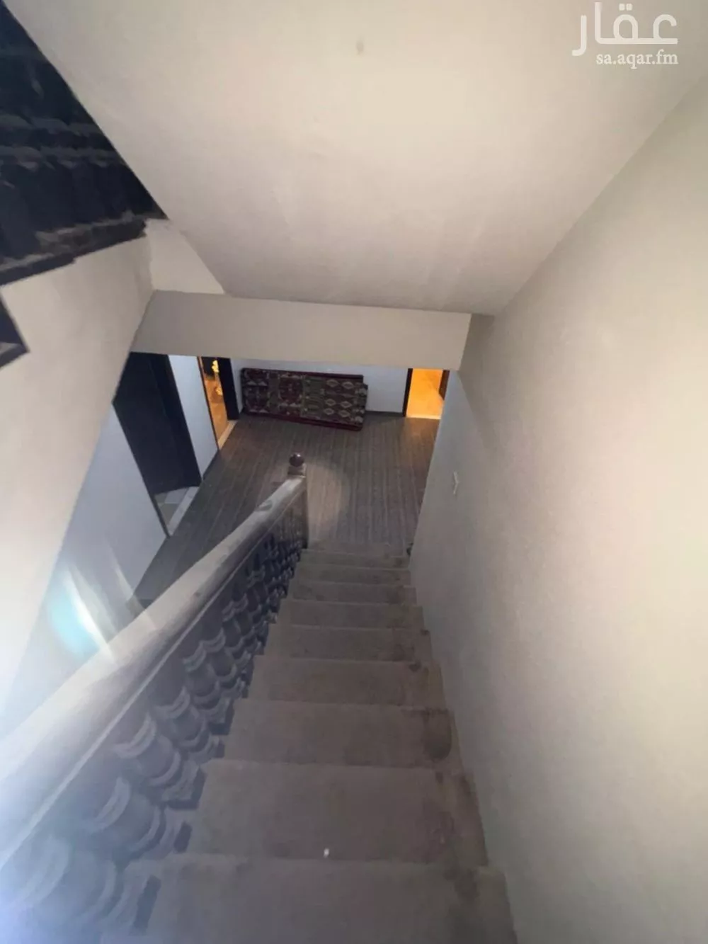 فيلا 8 غرف في جرير 2