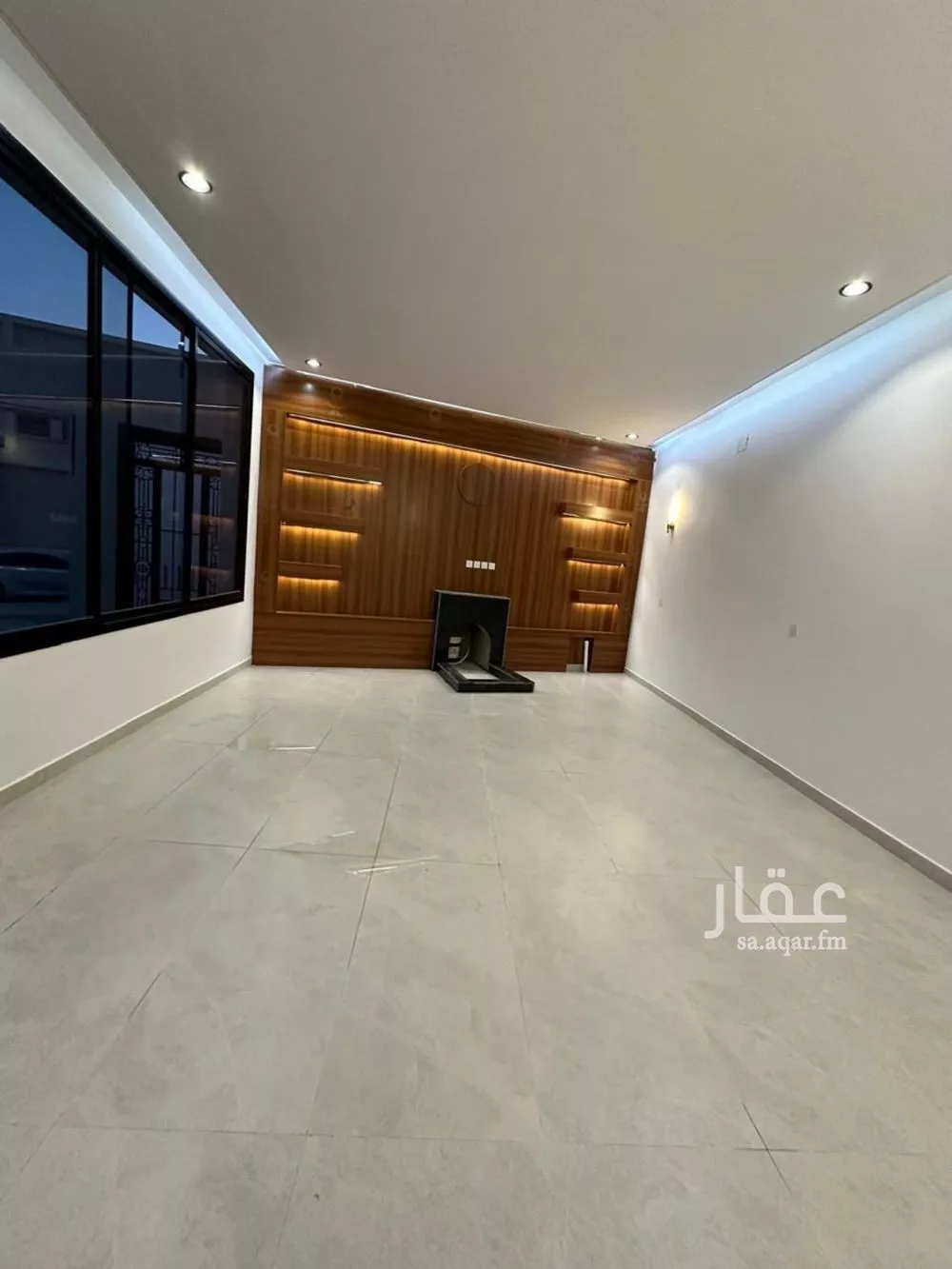 شقة 9 غرف في طيبة 4