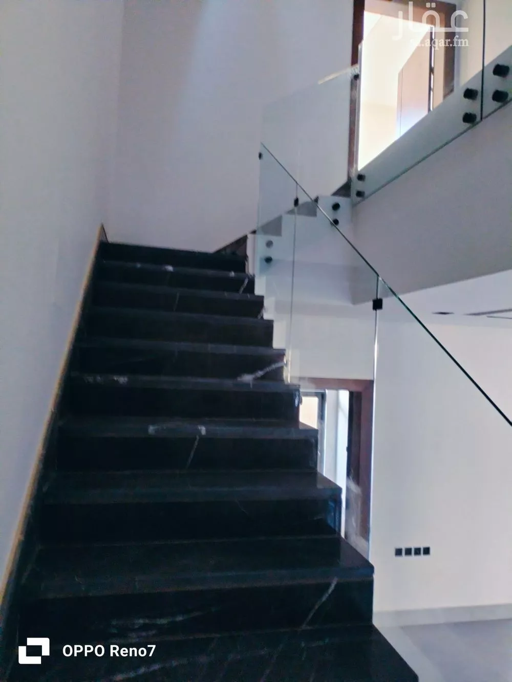 فيلا 6 غرف في النرجس 5