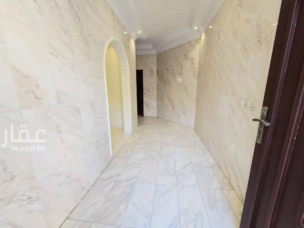 4 bedroom villa in An Nafal, Riyadh 17