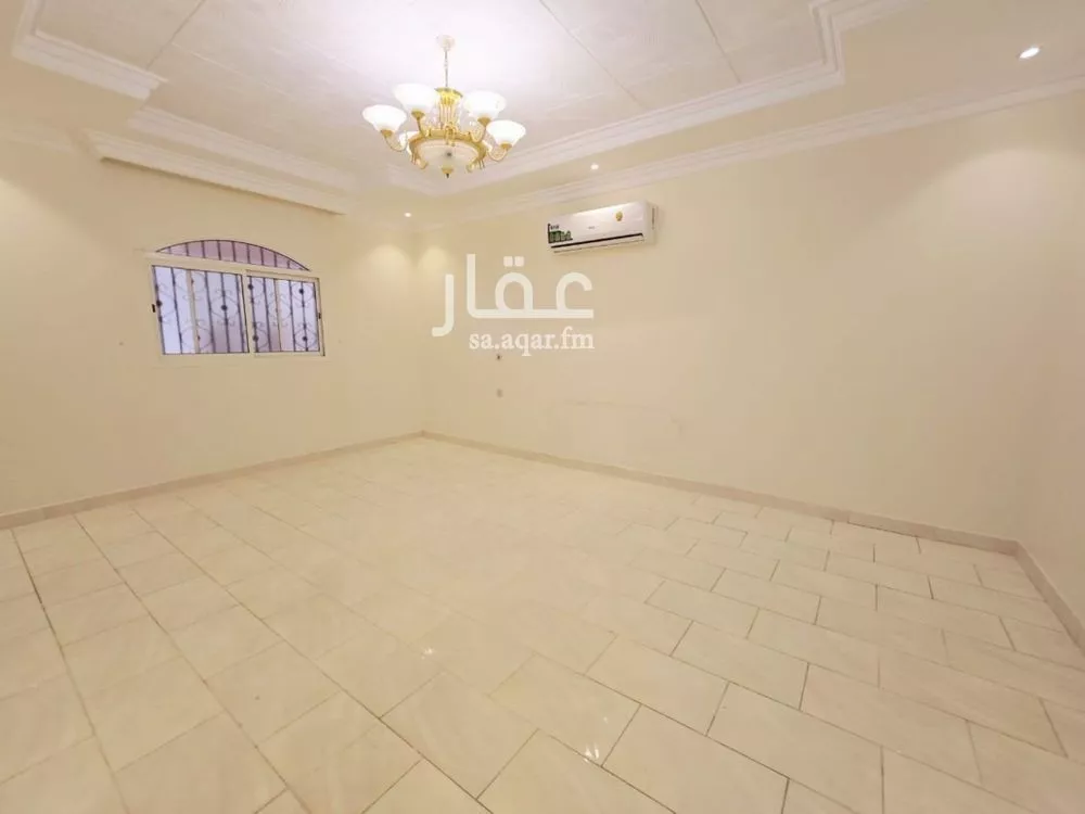4 bedroom villa in An Nafal, Riyadh 23