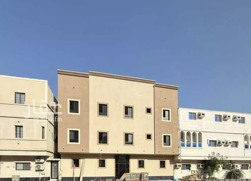 عمارة 325 م² في الثقبة 5