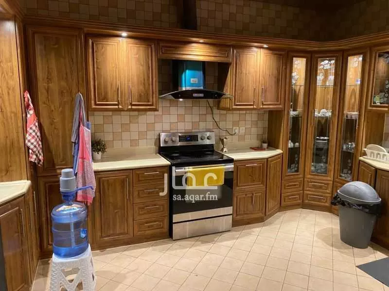 فيلا 9 غرف في الندى 1