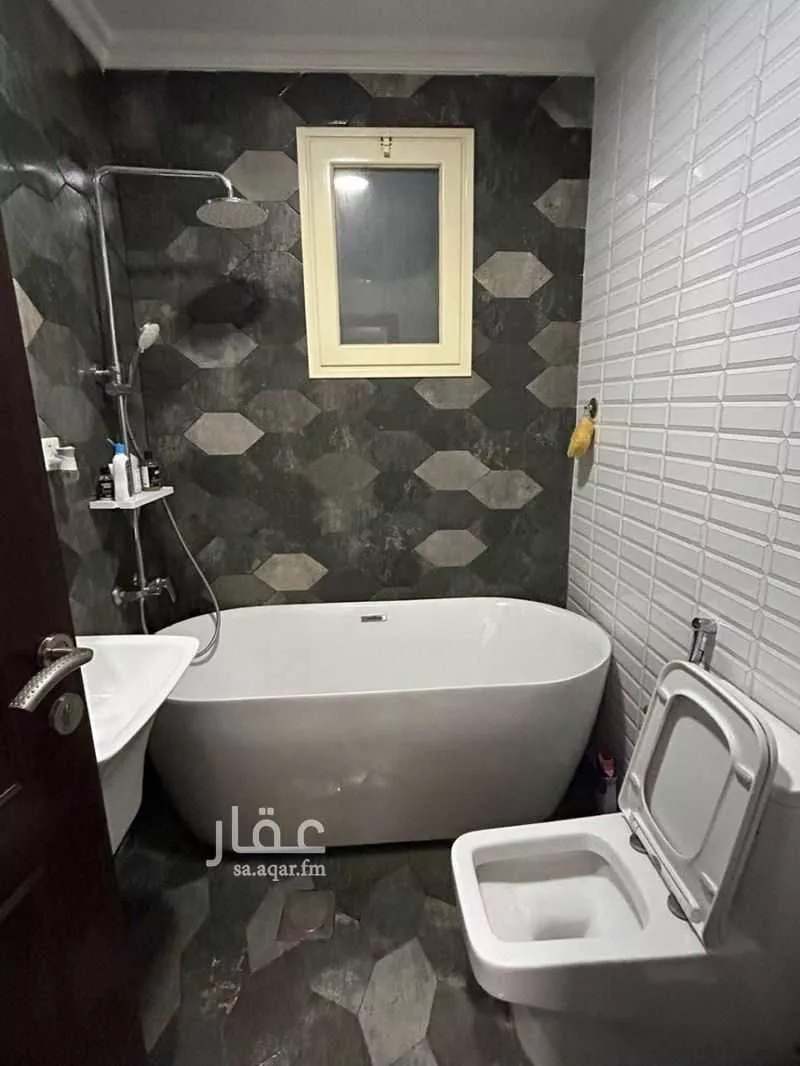 4 bedroom apartment in Dana Al Shamaliah, Eastern Province 7