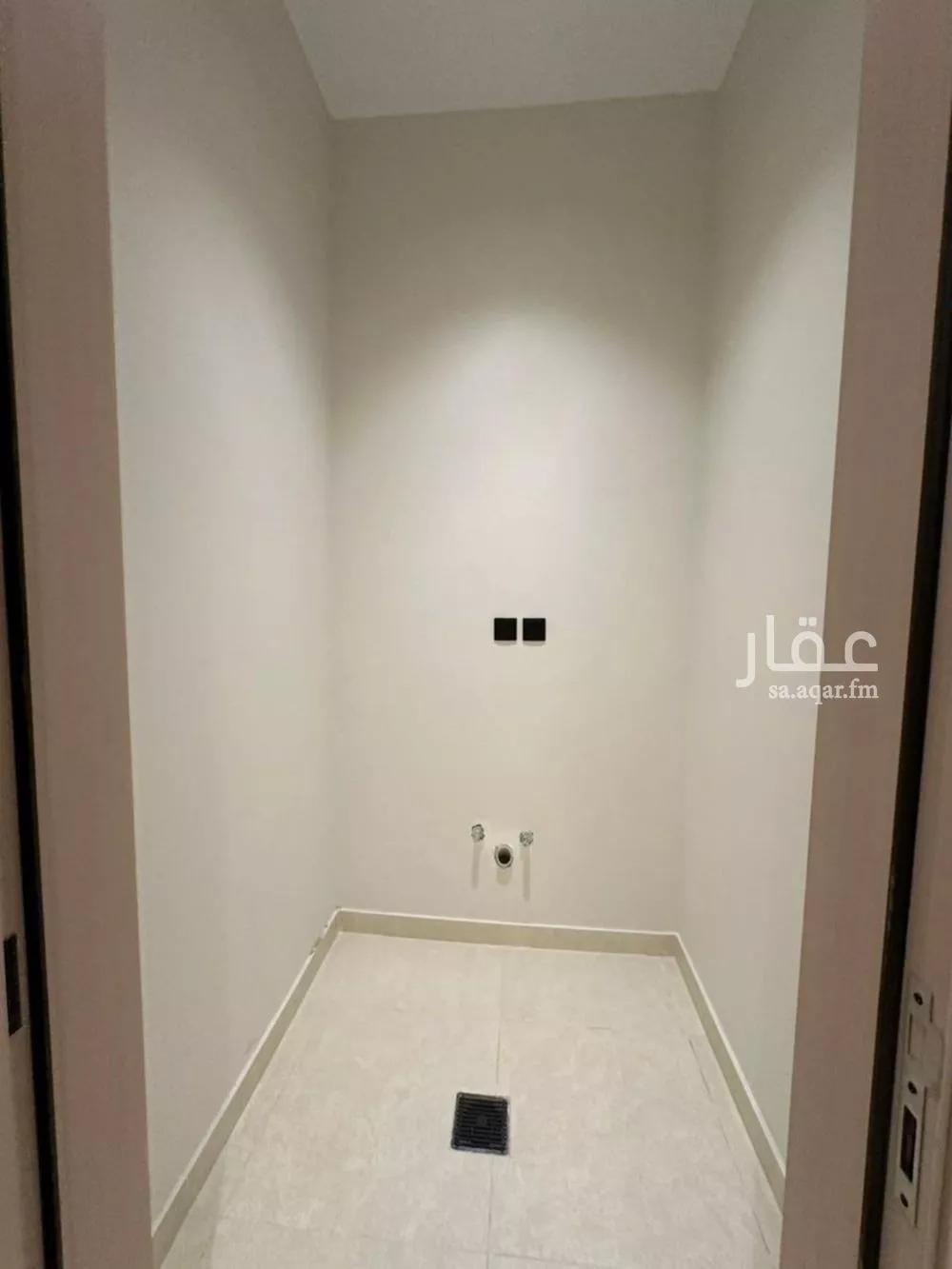 شقة 3 غرف في النزهة 4