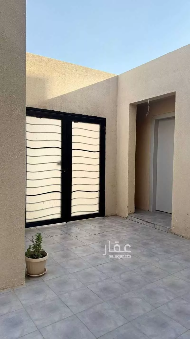 فيلا 6 غرف في الرمال 2