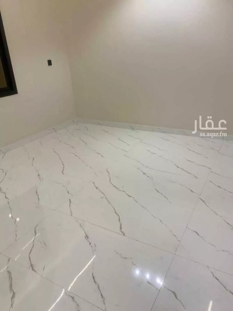 شقة 5 غرف في الصوارى 4