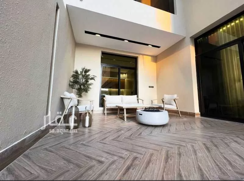 6 bedroom villa in Al Yaqout 3