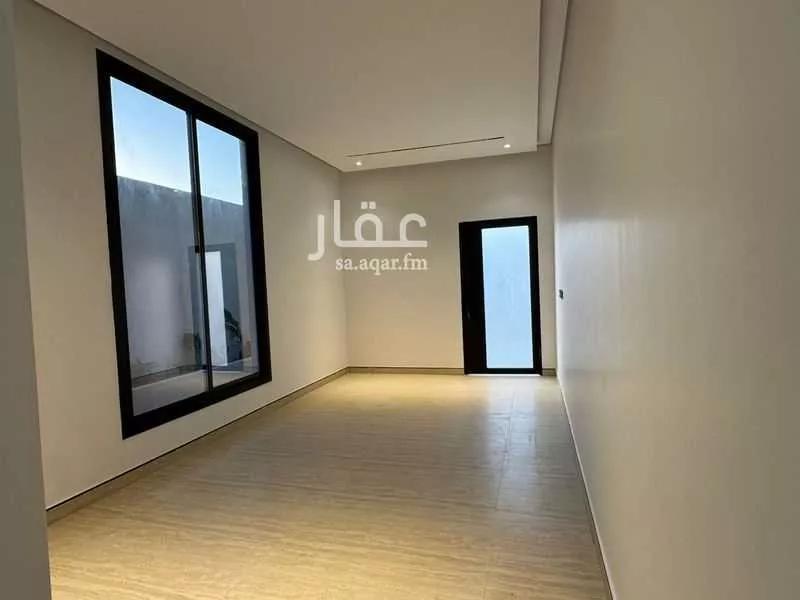 6 bedroom villa in Ash Sharq 1