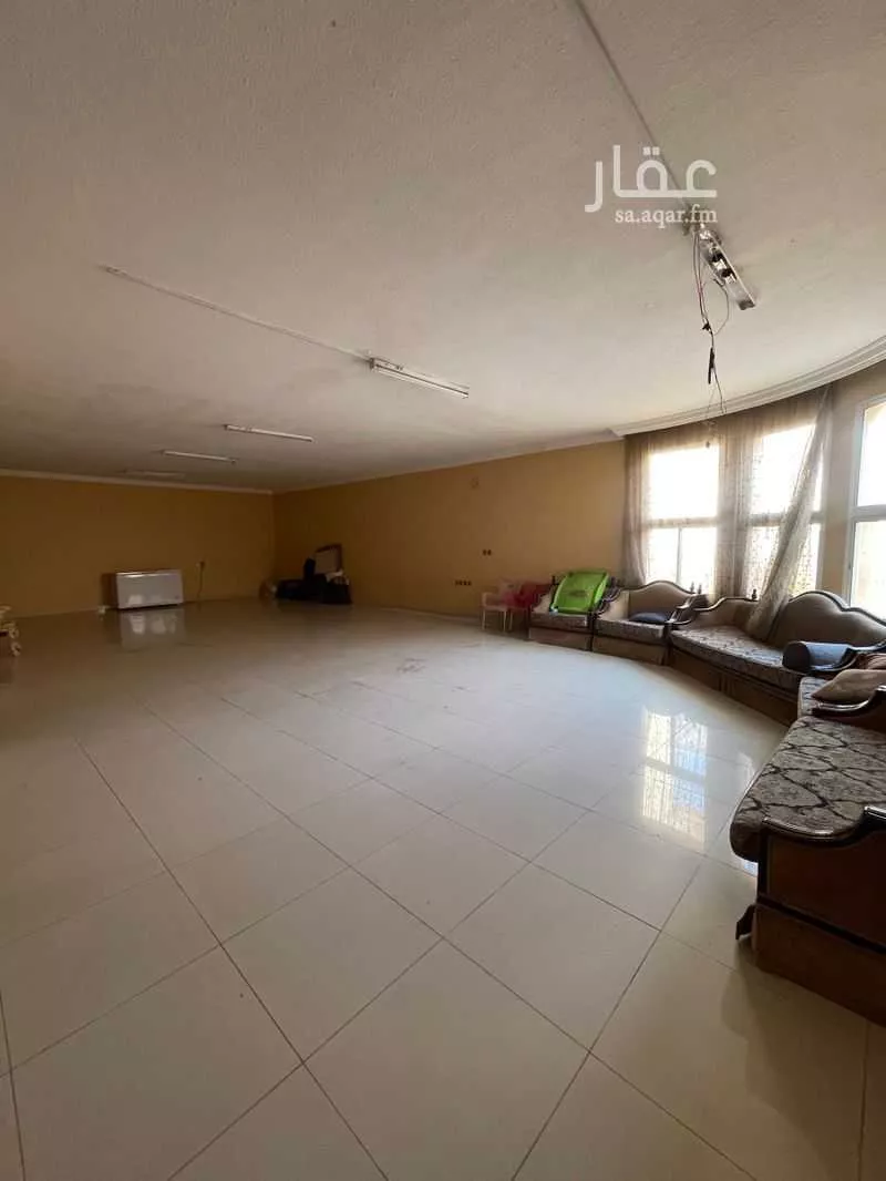 10 bedroom villa in Al Ghadir, Riyadh 15