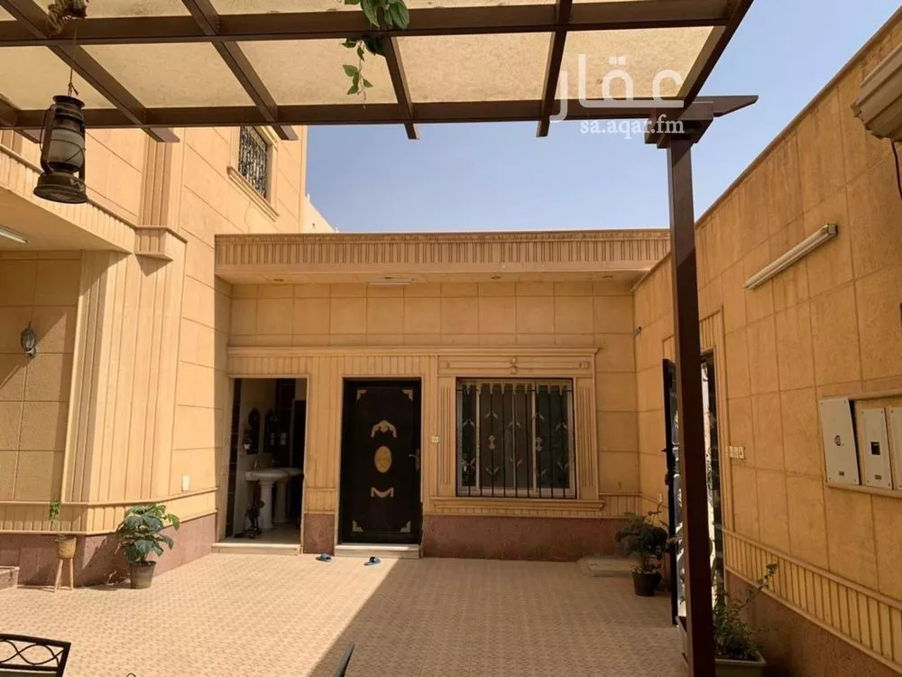 10 bedroom villa in Al Nahda 3