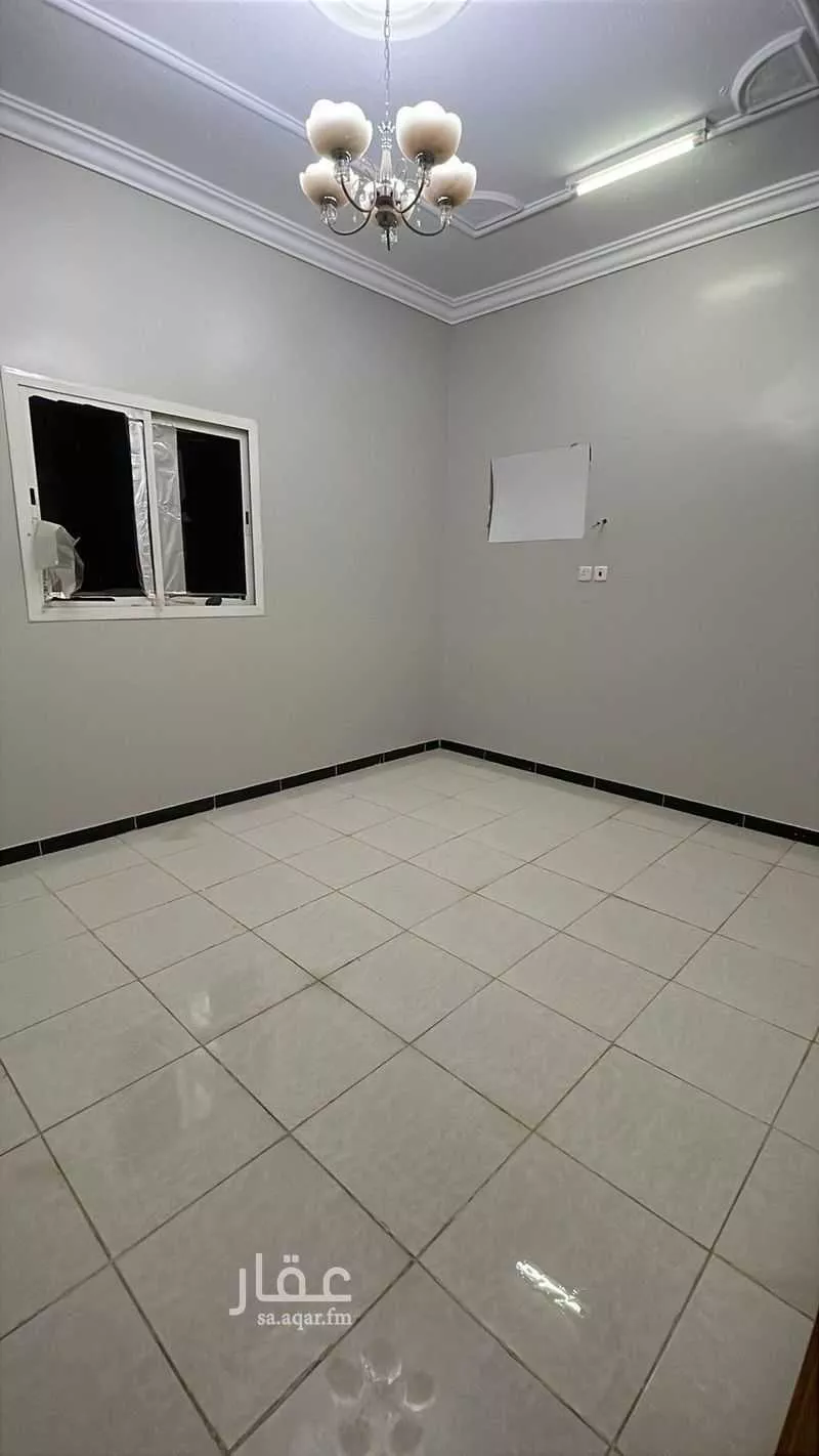 شقة 4 غرف في الرمال 5