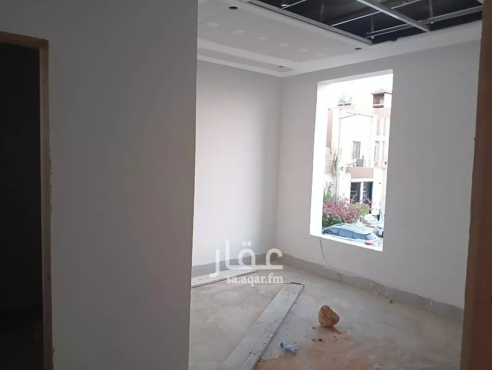 4 bedroom villa in Dhahrat Laban, Riyadh 4