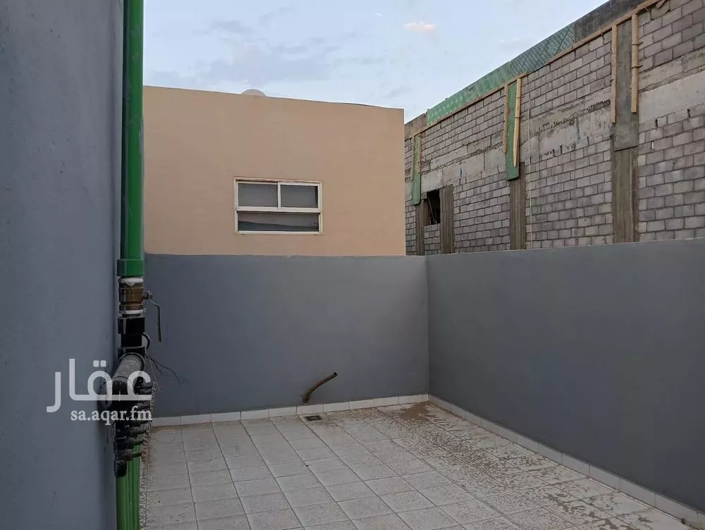 4 bedroom villa in Dhahrat Laban, Riyadh 8