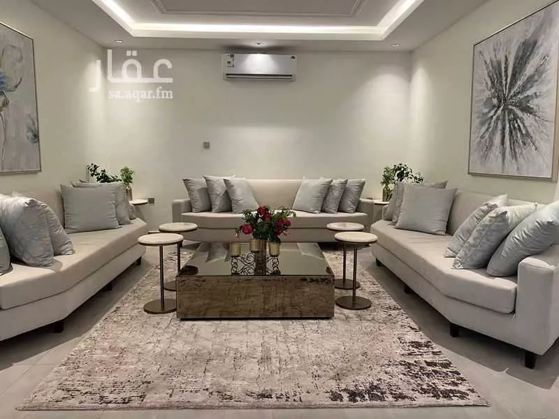 فيلا 7 غرف في البحيرة 5