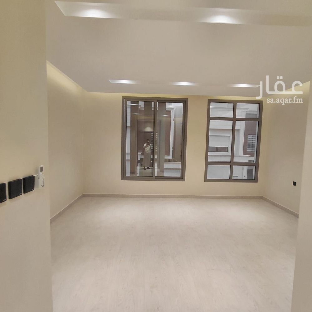 4 bedroom villa in Granada, Riyadh 5