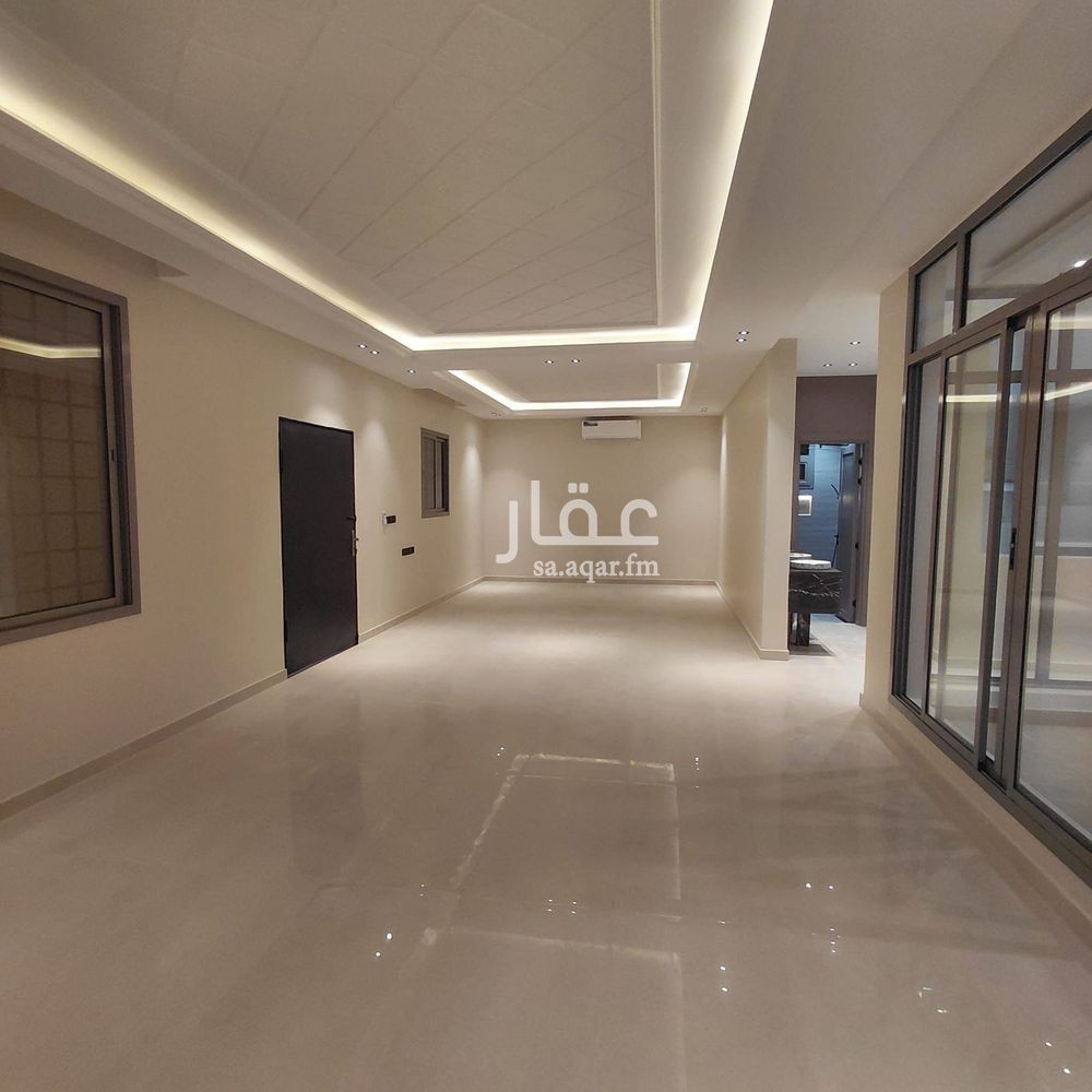4 bedroom villa in Granada, Riyadh 4