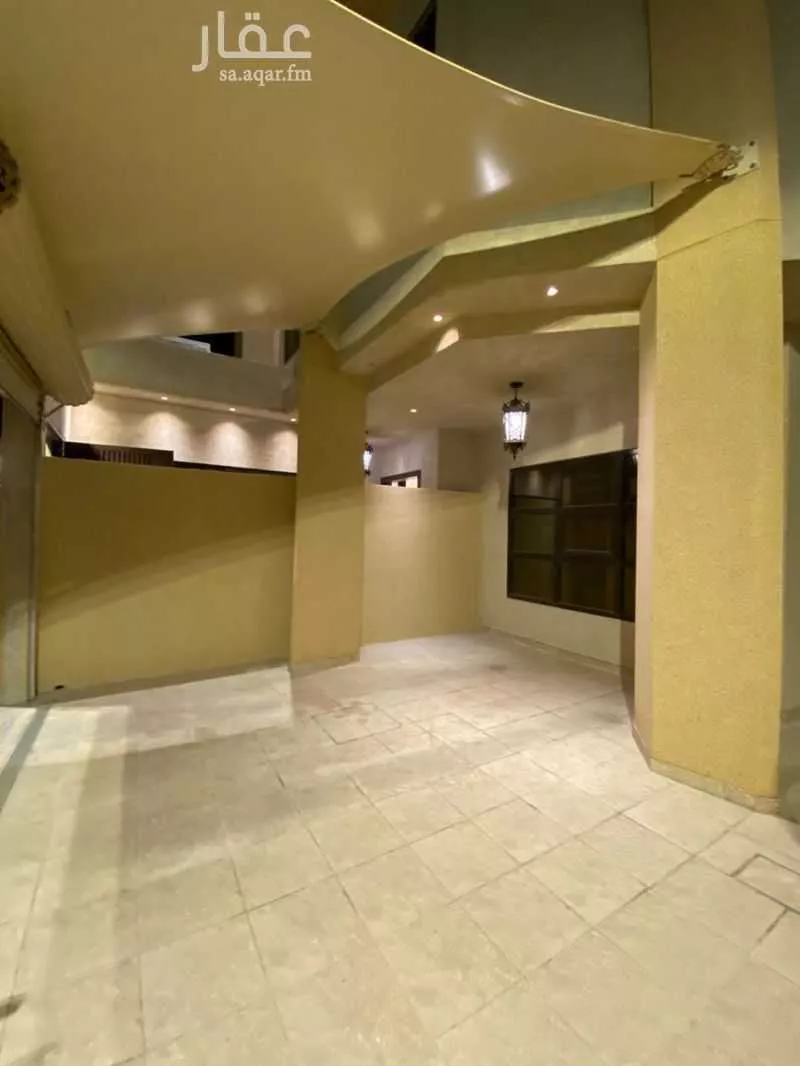 فيلا 5 غرف في العارض 4