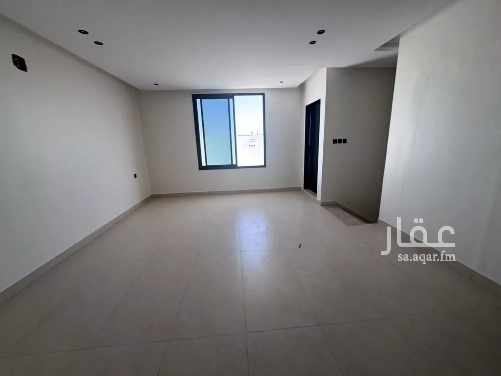 فيلا 5 غرف في طويق 4