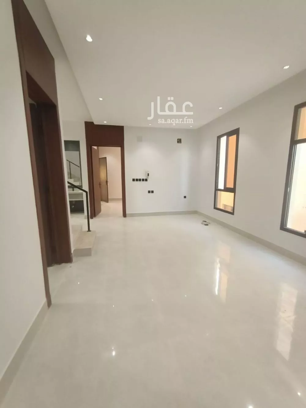 5 bedroom floor in Tuwaiq 4