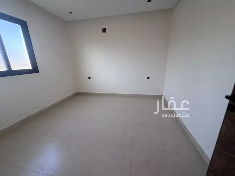 فيلا 5 غرف في طويق 3