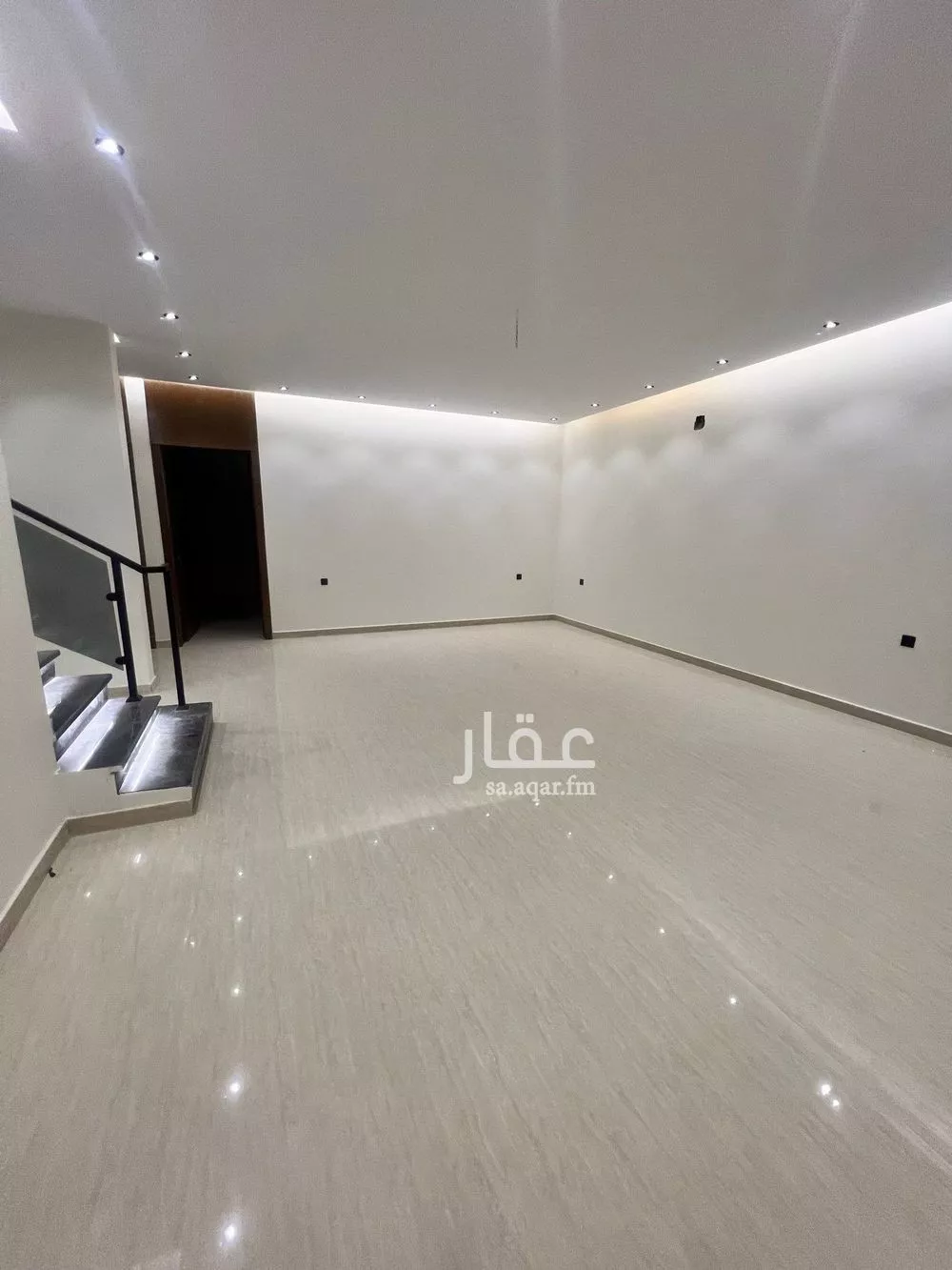 فيلا 5 غرف في طويق 5