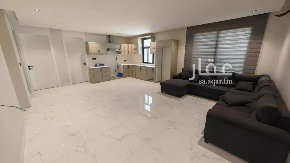 4 bedroom apartment in Al Hamra 5