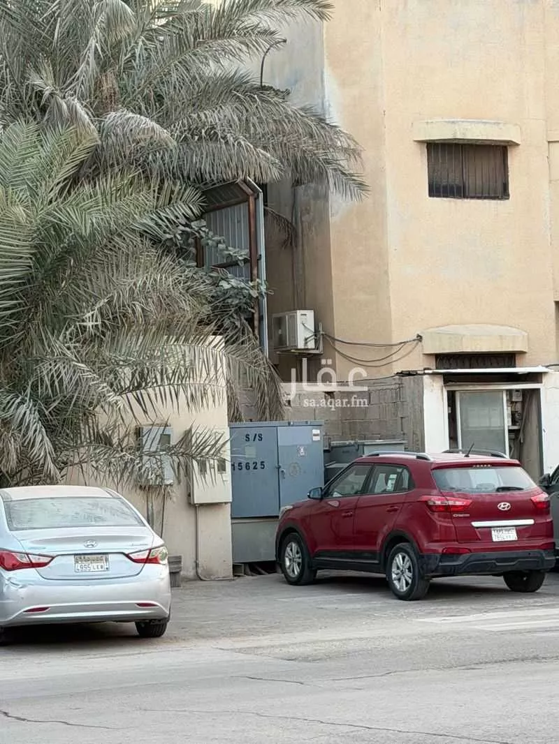 land in Al Farouq, Riyadh 8