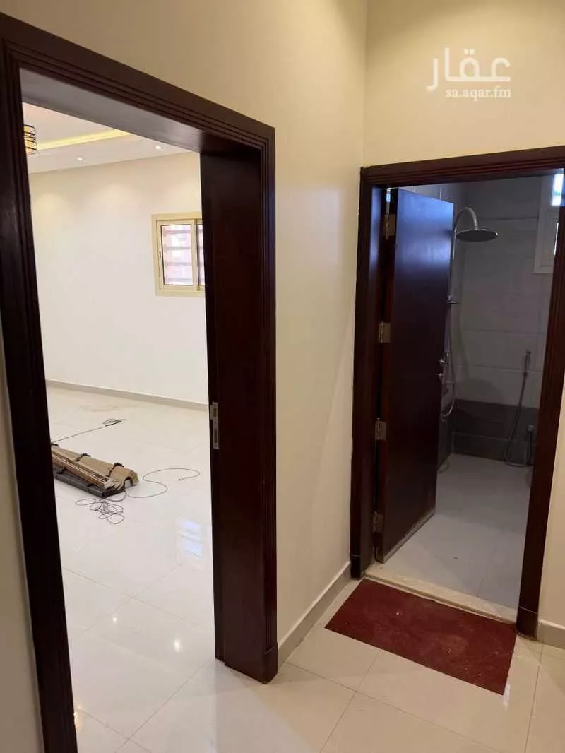 3 bedroom floor in Al Rabwa 5