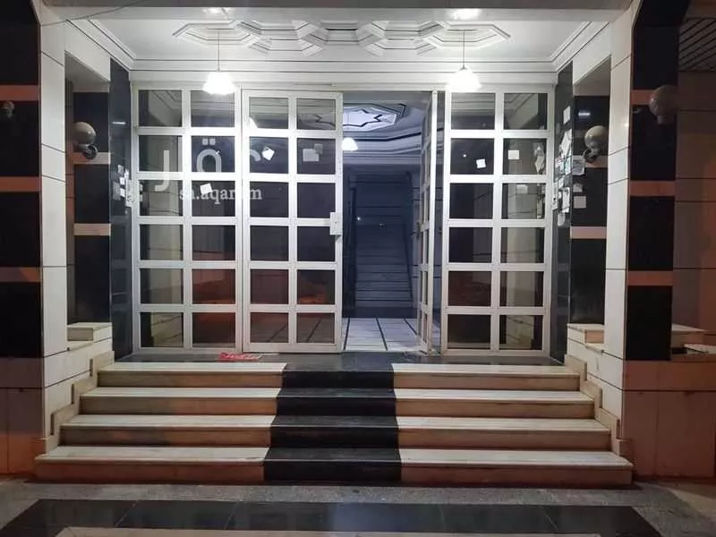 400 sqm building in Al Safa 2