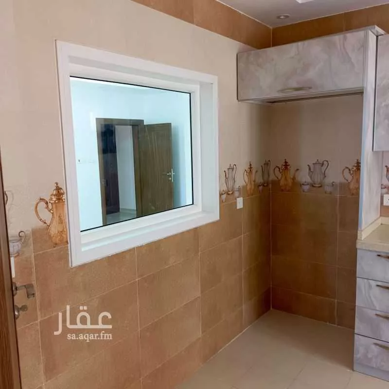 5 bedroom apartment in Al Rabwa, Jeddah 6