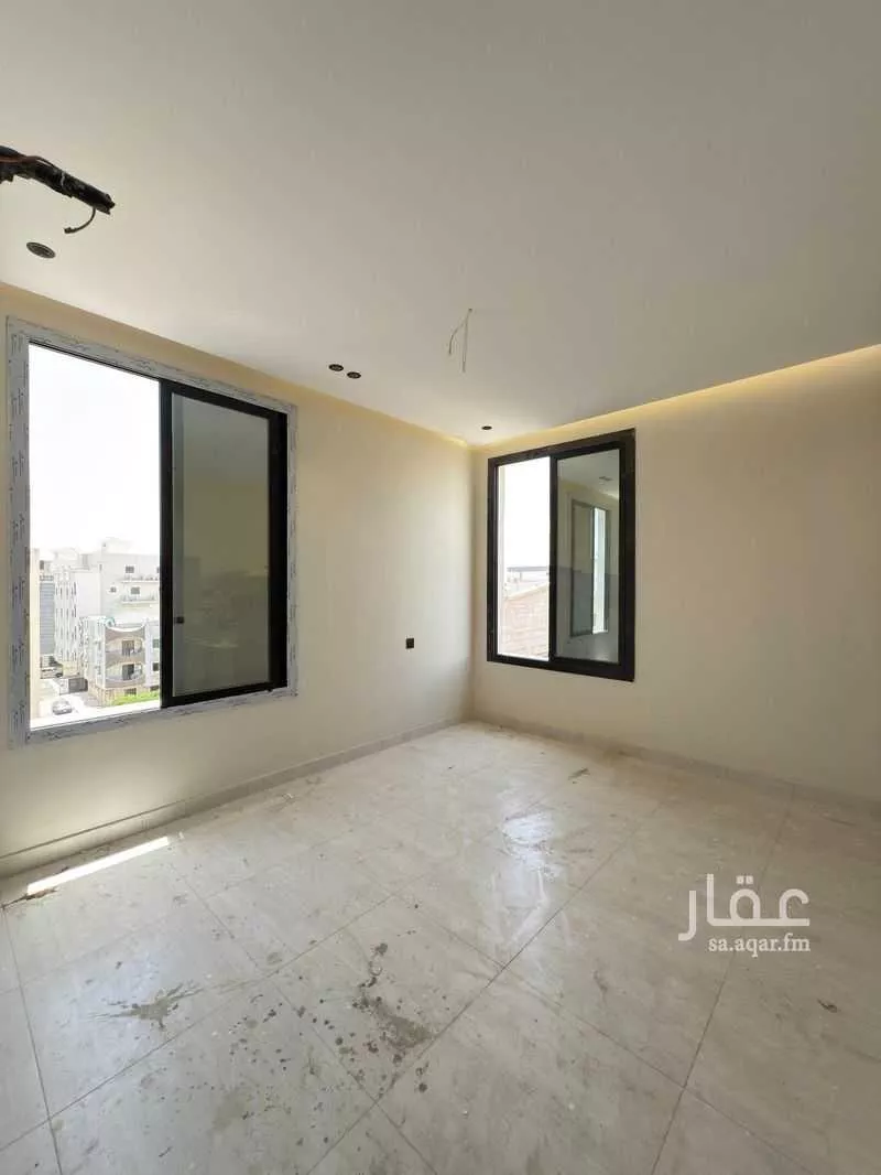 شقة 4 غرف في الروضة 4