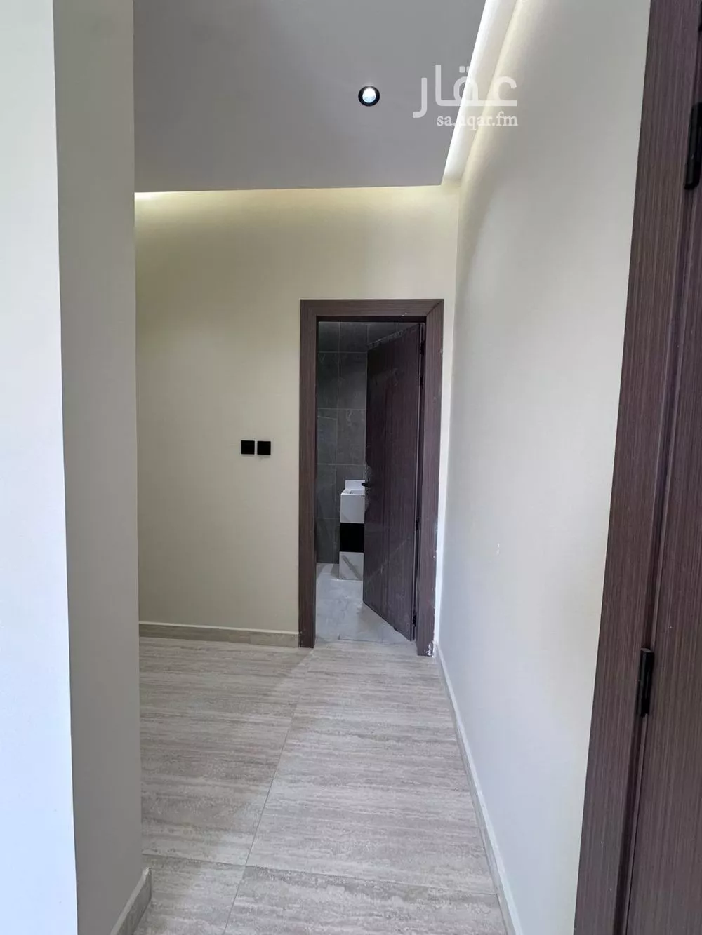 شقة 4 غرف في الروضة 3