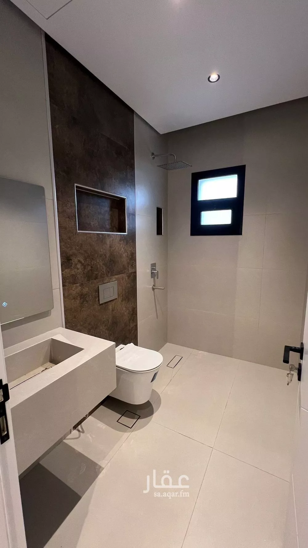 3 bedroom apartment in King Fahd, Riyadh 7