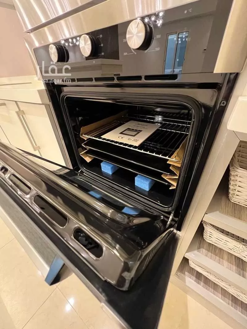 3 bedroom apartment in Hajar, Eastern Province 19