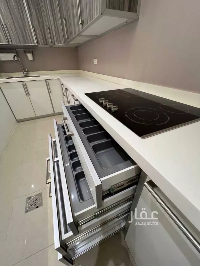 3 bedroom apartment in Hajar, Eastern Province 7