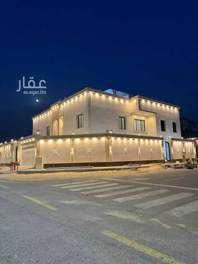 10 bedroom villa in Al Amal