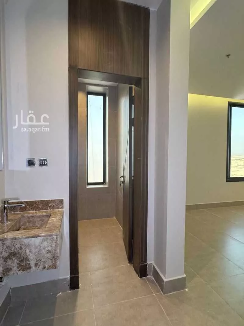 5 bedroom apartment in Ash Shulah 4