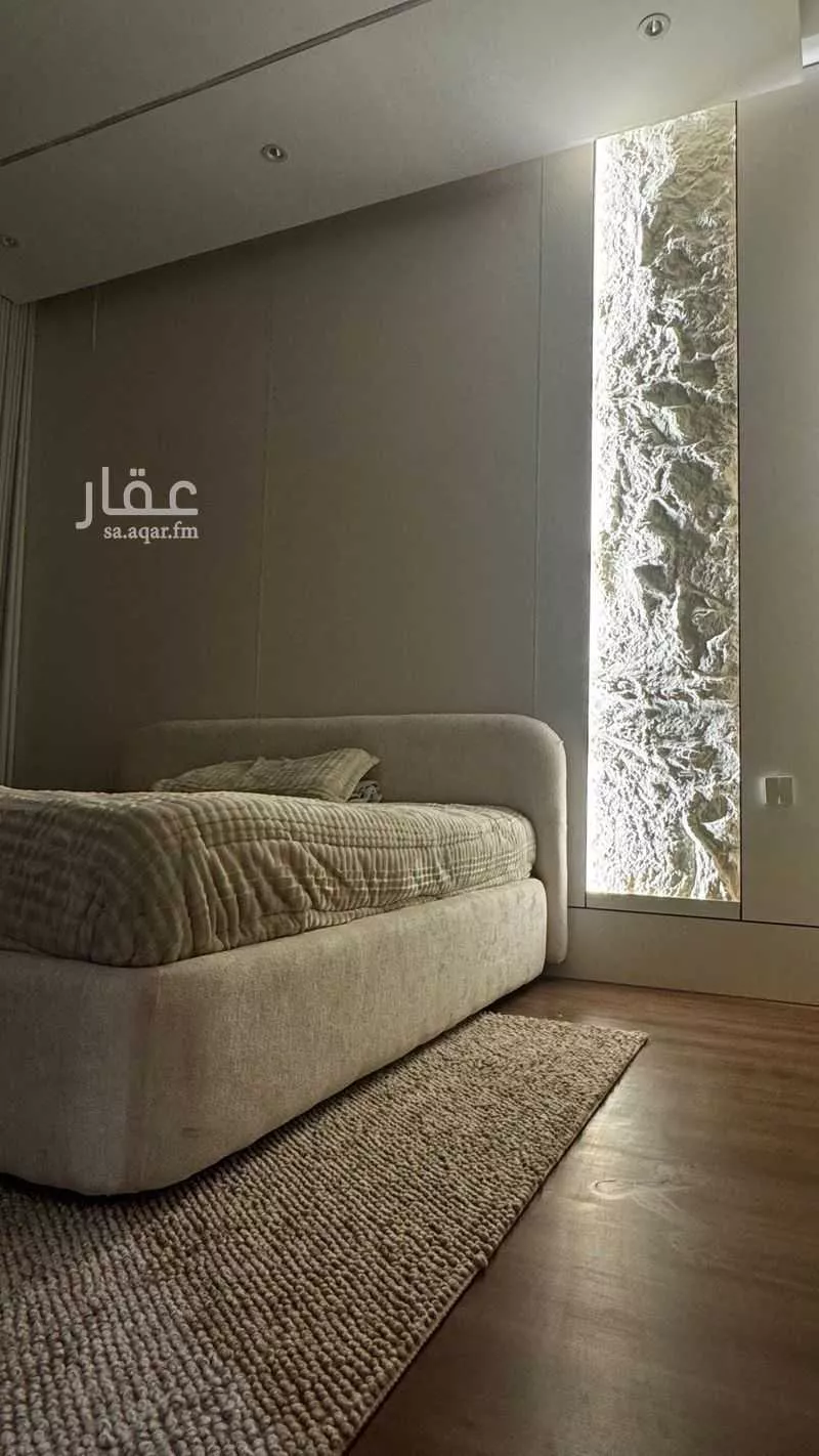 شقة 4 غرف في الحمرا 5