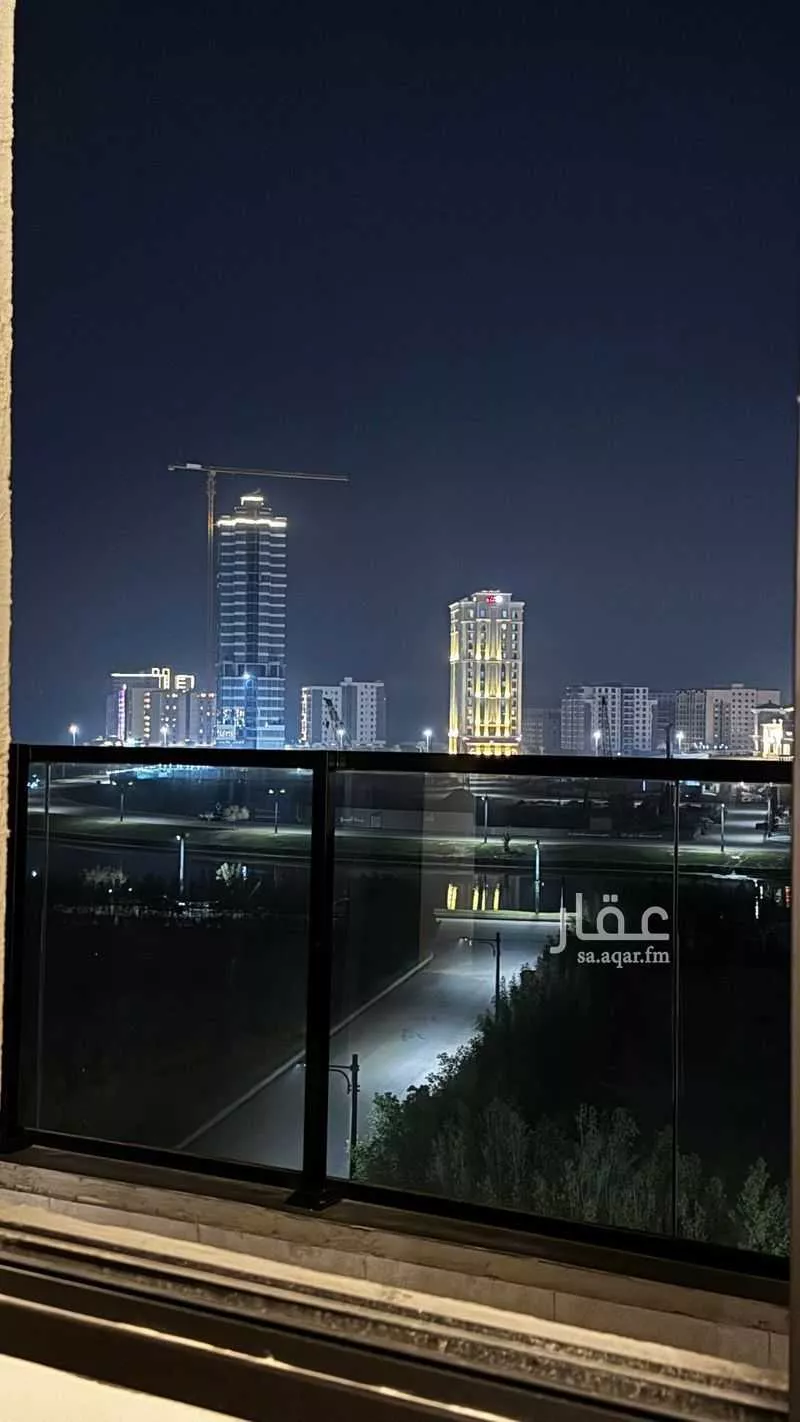 شقة 4 غرف في الحمرا 1