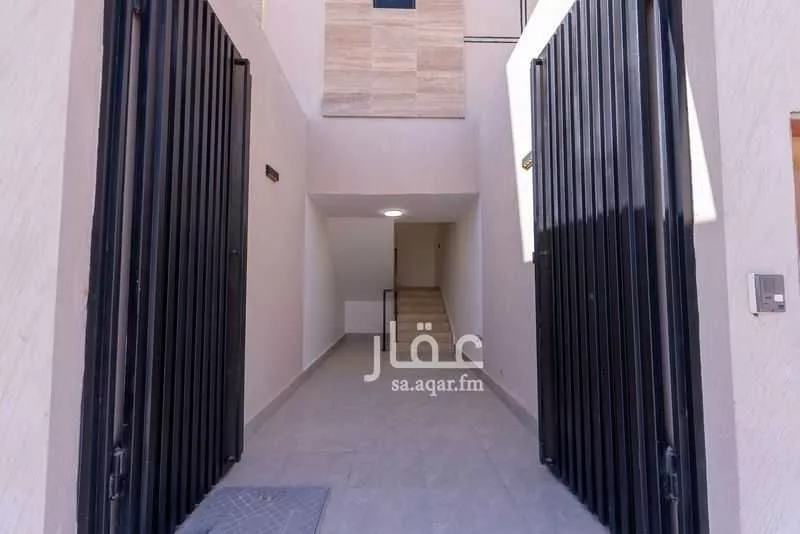 شقة 4 غرف في الشرق 5